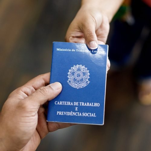 Sine Municipal de Cuiabá oferece 271 vagas; salários chegam a R$ 4,5 mil