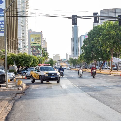 Avenida do CPA passa a contar com dois novos sistemas semafóricos