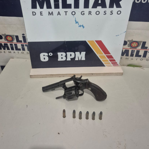 Polícia Militar prende homem por porte ilegal de arma de fogo e apreende munições